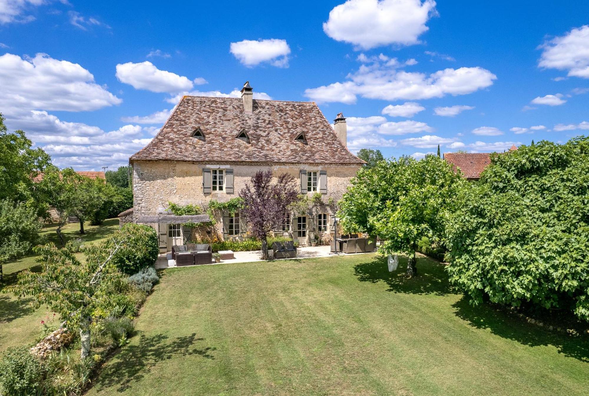 La Maison Louverie Pontours Buitenkant foto